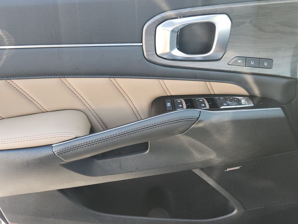 2026 Kia Sorento X-Line SX Prestige - Photo 14