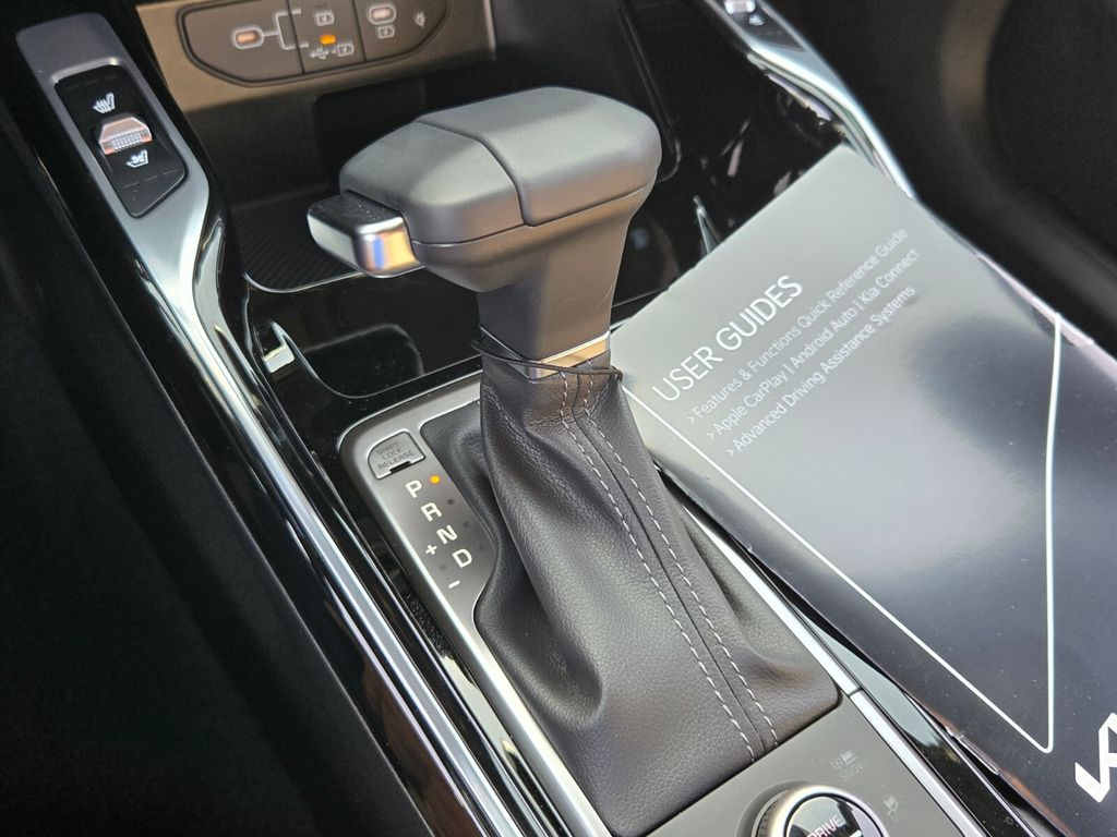 2026 Kia Sorento X-Line SX Prestige - Photo 13