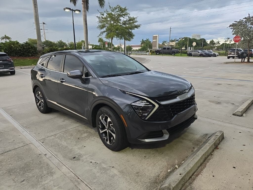Certified 2025 Kia Sportage EX SUV