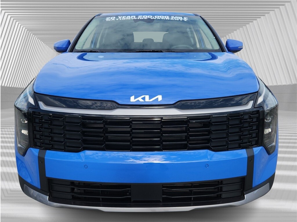 2026 Kia Sportage EX photo 3