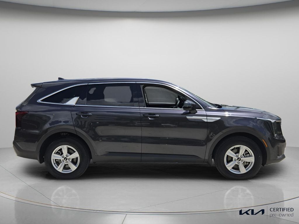 Certified 2026 Kia Sorento LX SUV