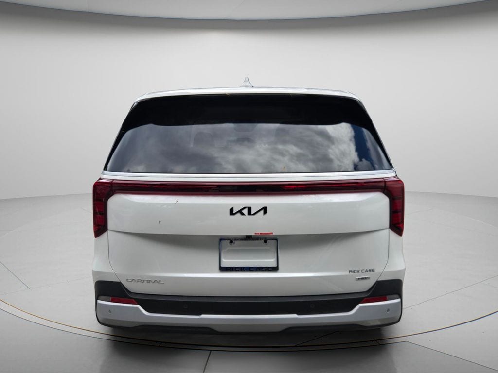 New 2027 Kia Carnival Hybrid LXS Van Passenger Van