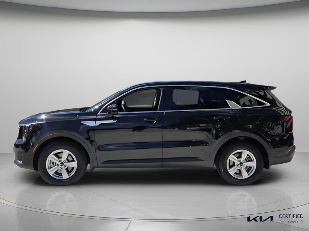 Used 2026 Kia Sorento LX SUV