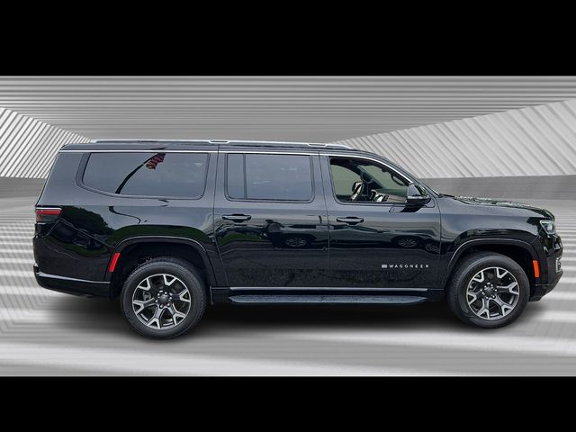 2023 Jeep Wagoneer L Series III photo 3