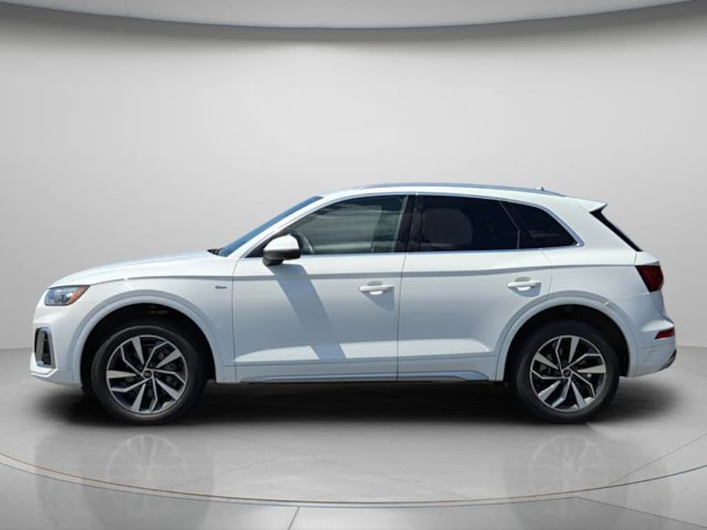 Used 2024 Audi Q5 45 S Line Premium Quattro SUV