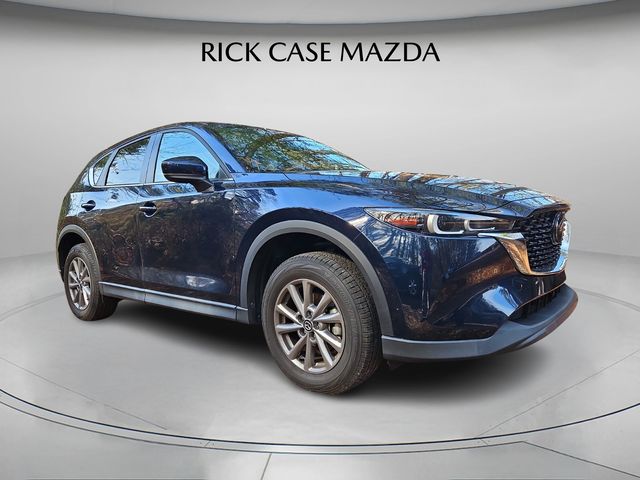 2023 Mazda CX-5 2.5 S Preferred photo 2