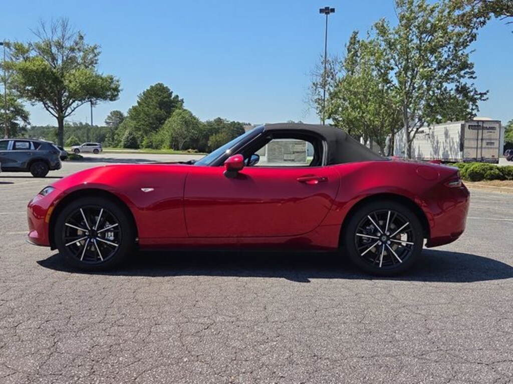 New 2026 Mazda MX-5 MIATA Grand Touring CONVERTIBLE