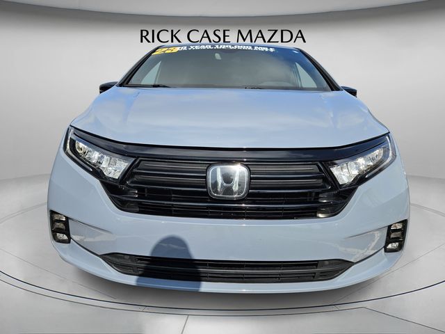 2023 Honda Odyssey Sport photo 2