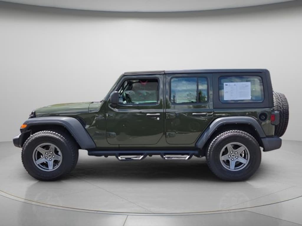 Used 2022 Jeep Wrangler Unlimited Sport SUV