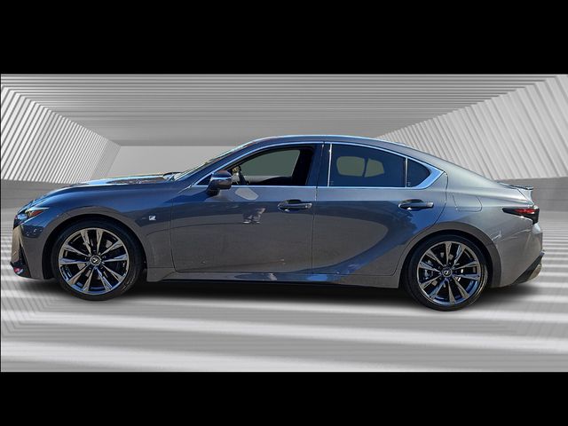 2024 Lexus IS 350 F SPORT photo 2