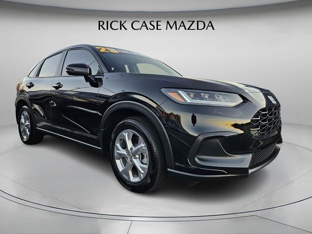 2025 Honda HR-V LX photo 3