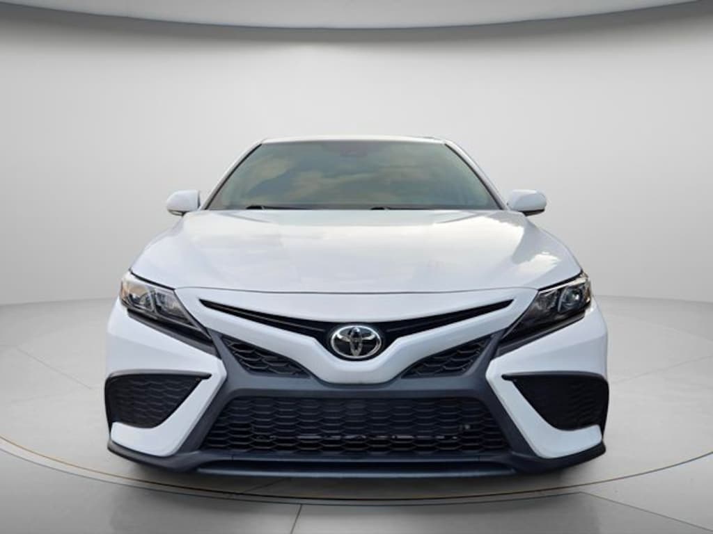 Used 2024 Toyota Camry SE Sedan