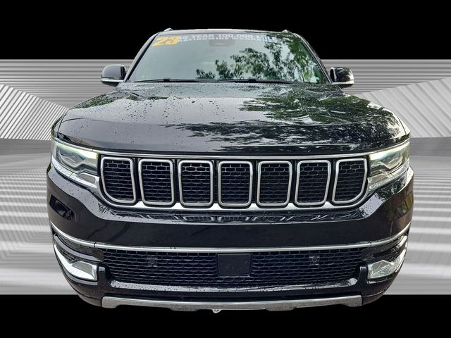 2023 Jeep Wagoneer L Series III photo 4