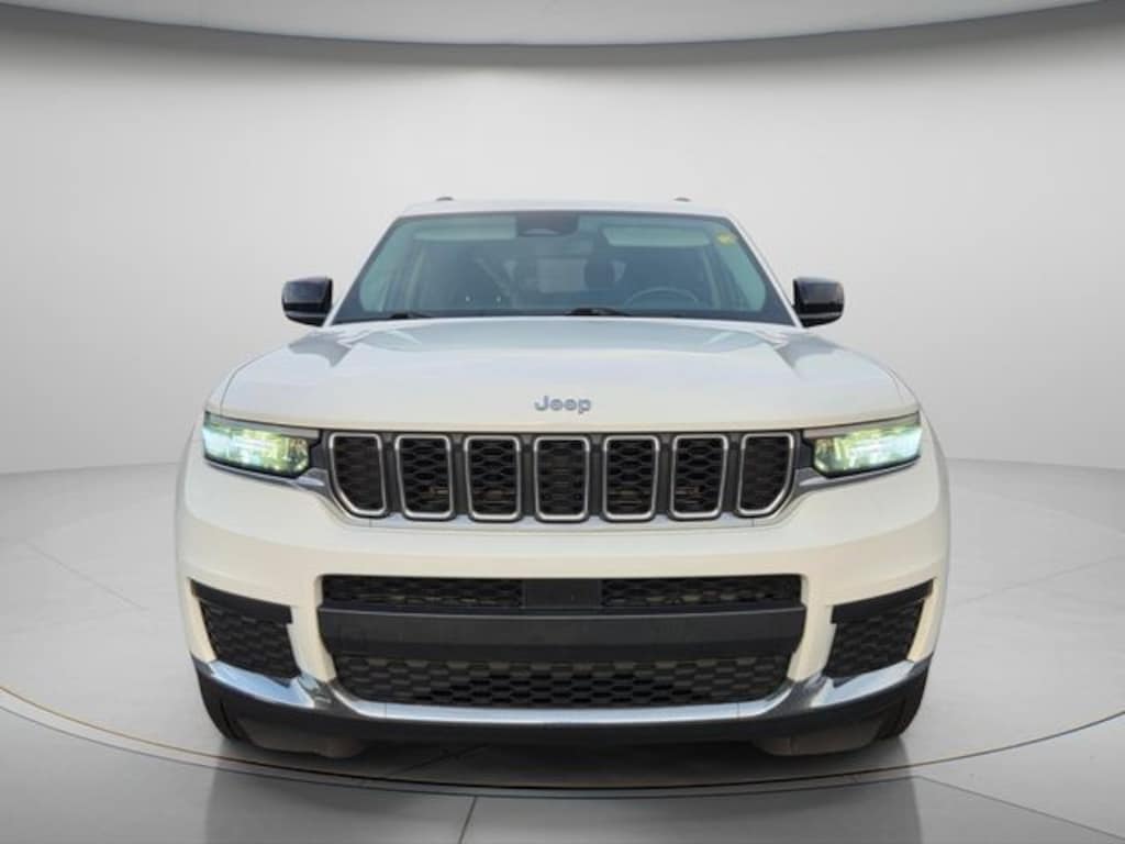 Used 2021 Jeep Grand Cherokee L Laredo SUV