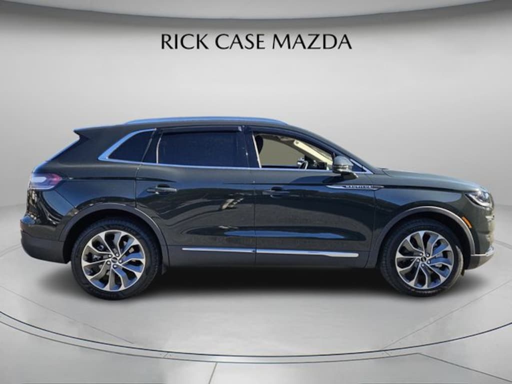 Used 2023 Lincoln Nautilus Reserve SUV