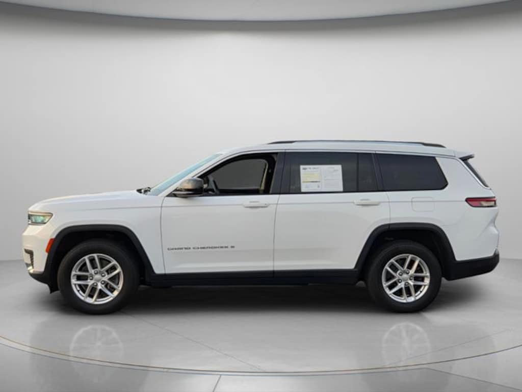 Used 2021 Jeep Grand Cherokee L Laredo SUV