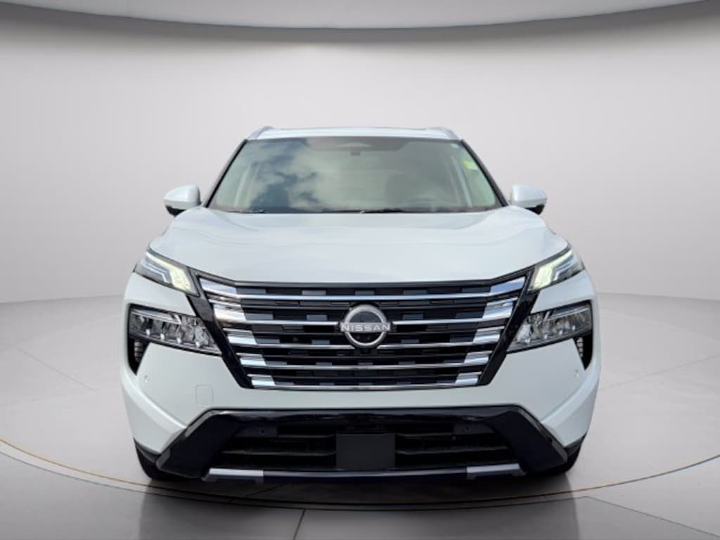 Used 2026 Nissan Rogue Platinum SUV