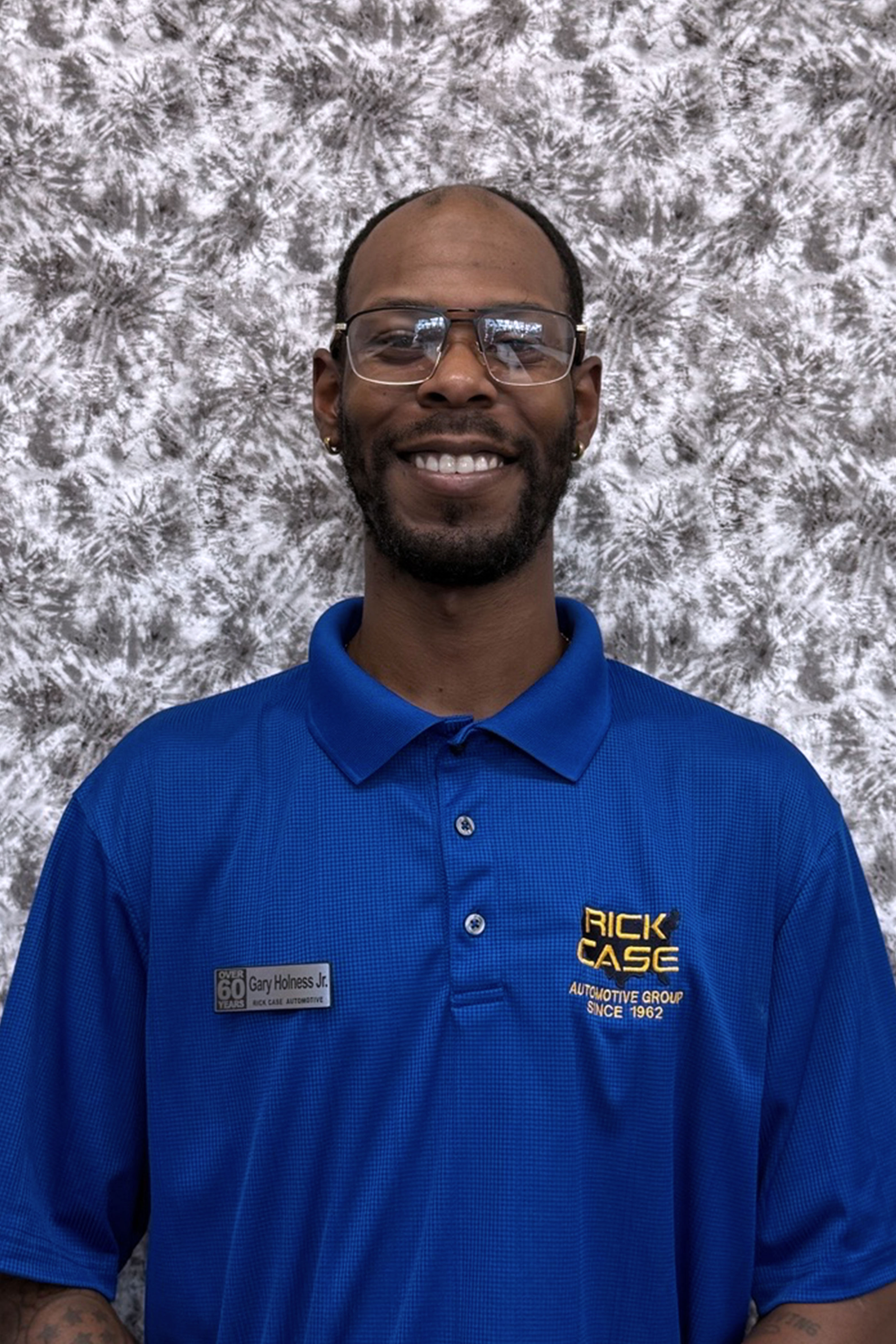 Staff member Gary Holness Jr from 305984c420f6