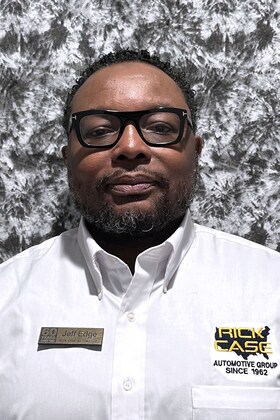 Staff member Jeff Edge from 6a6b8dc75d46