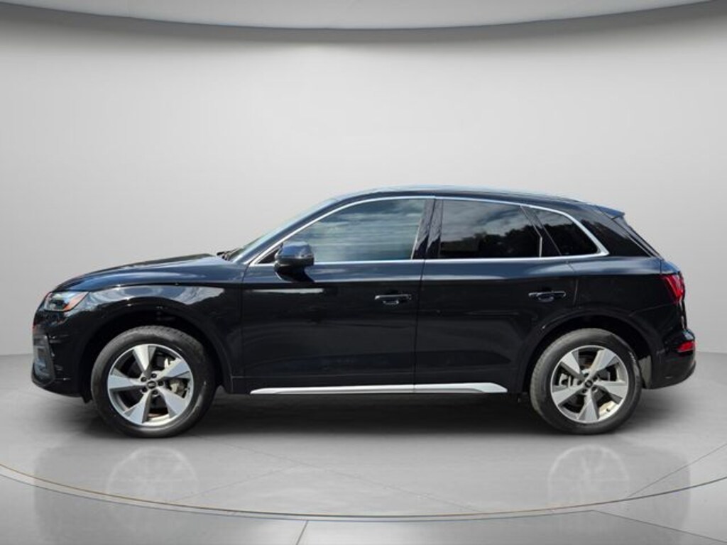 Used 2024 Audi Q5 40 Premium Plus Quattro SUV