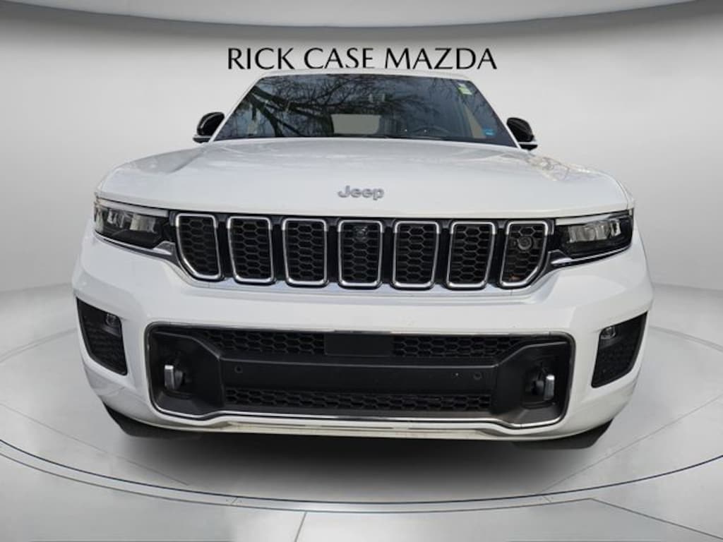 Used 2024 Jeep Grand Cherokee Overland SUV
