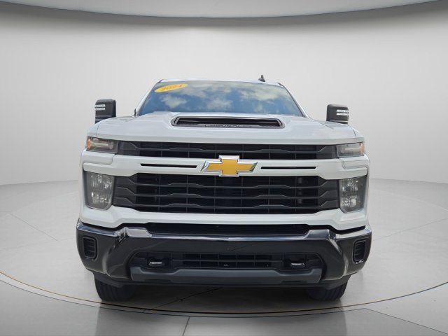 Used 2024 Chevrolet Silverado 2500HD Custom Truck