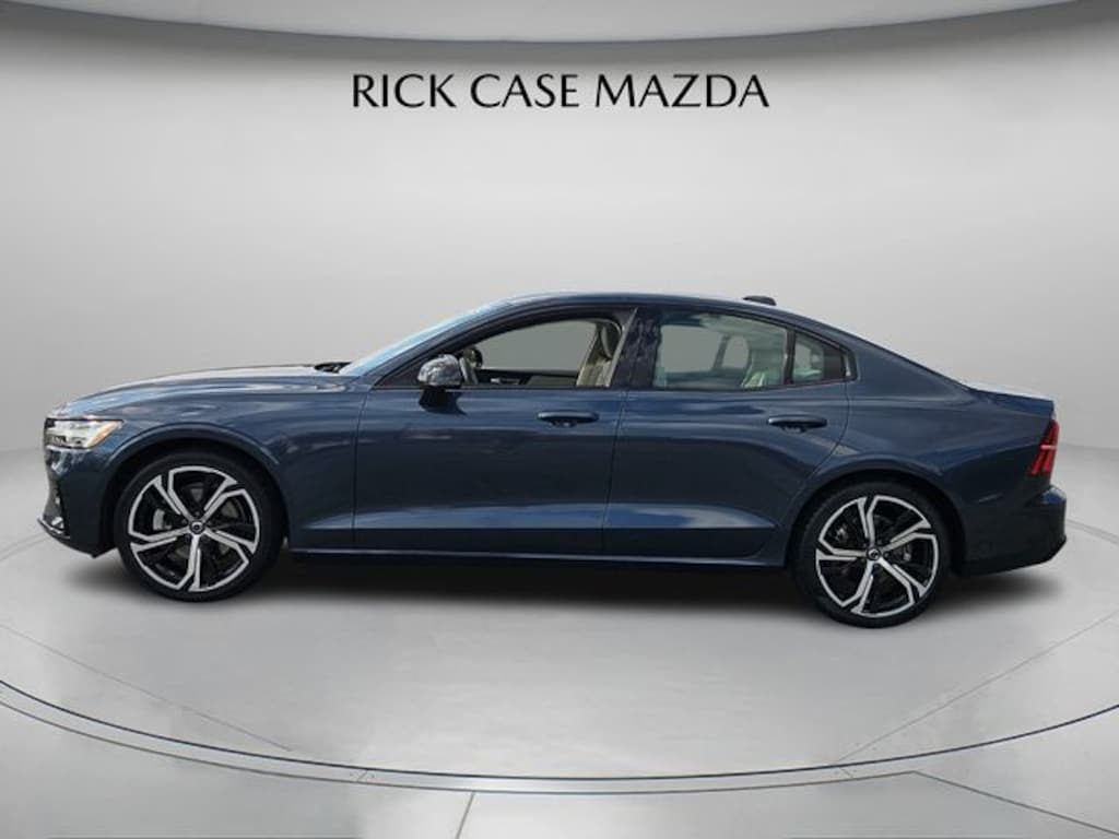 Used 2024 Volvo S60 B5 Core Dark Theme Sedan
