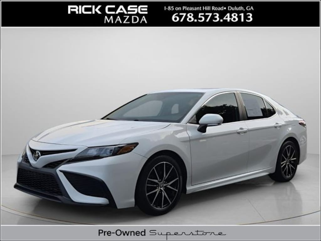 Used 2024 Toyota Camry SE Sedan