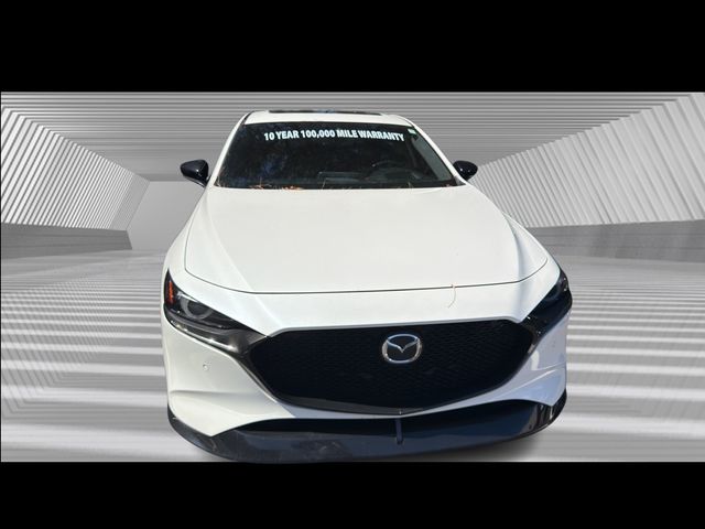 2022 Mazda Mazda3 Premium Plus photo 2