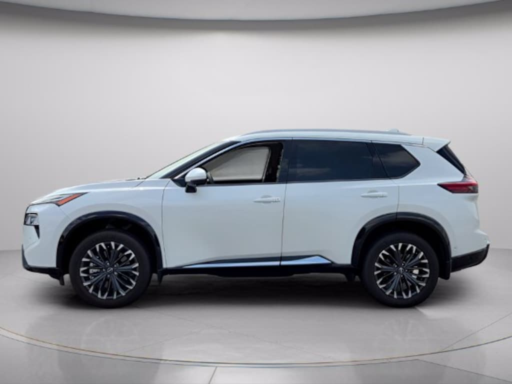 Used 2026 Nissan Rogue Platinum SUV