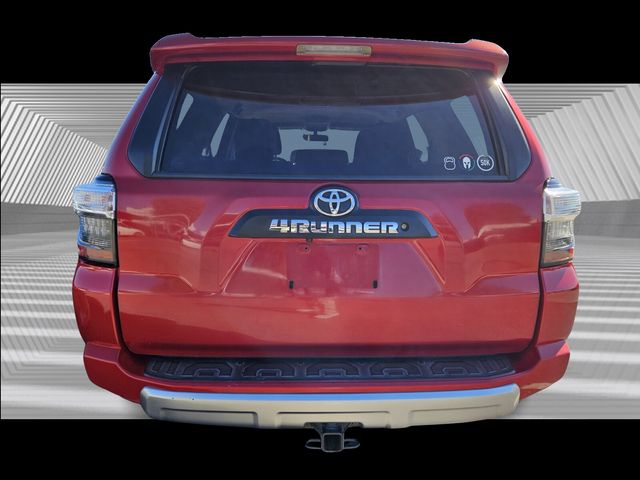 2018 Toyota 4Runner TRD Off-Road photo 4