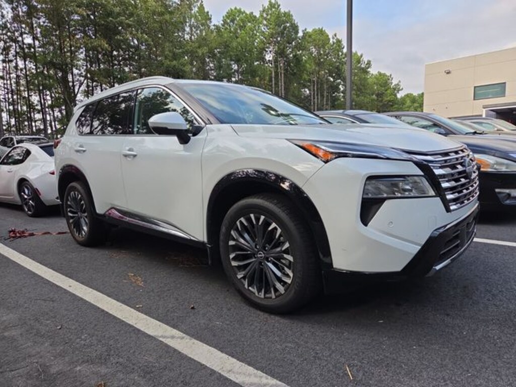 Used 2026 Nissan Rogue Platinum SUV
