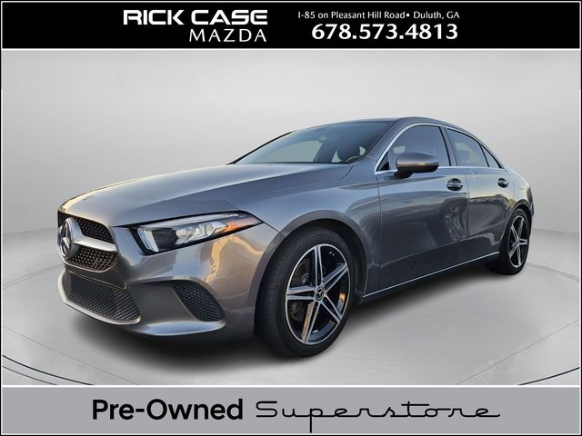 2019 Mercedes-Benz A-Class A220's photo