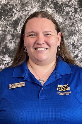 Staff member Dawn Williams from ID_47d720