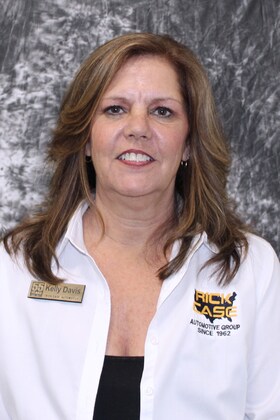 Staff member Kelly Davis  from ID_688c57