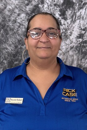 Staff member Nicole Robert from ID_47d720