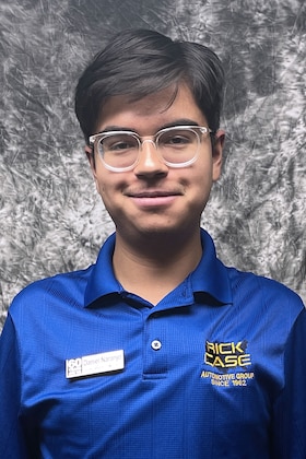 Staff member Daniel Naranjo from ID_47d720