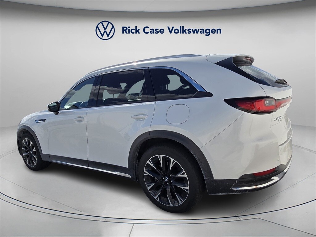 2024 Mazda CX-90 Plug-in Hybrid Premium Plus photo 3