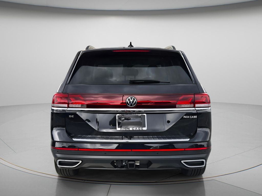 New 2026 Volkswagen Atlas SE w/Technology SUV