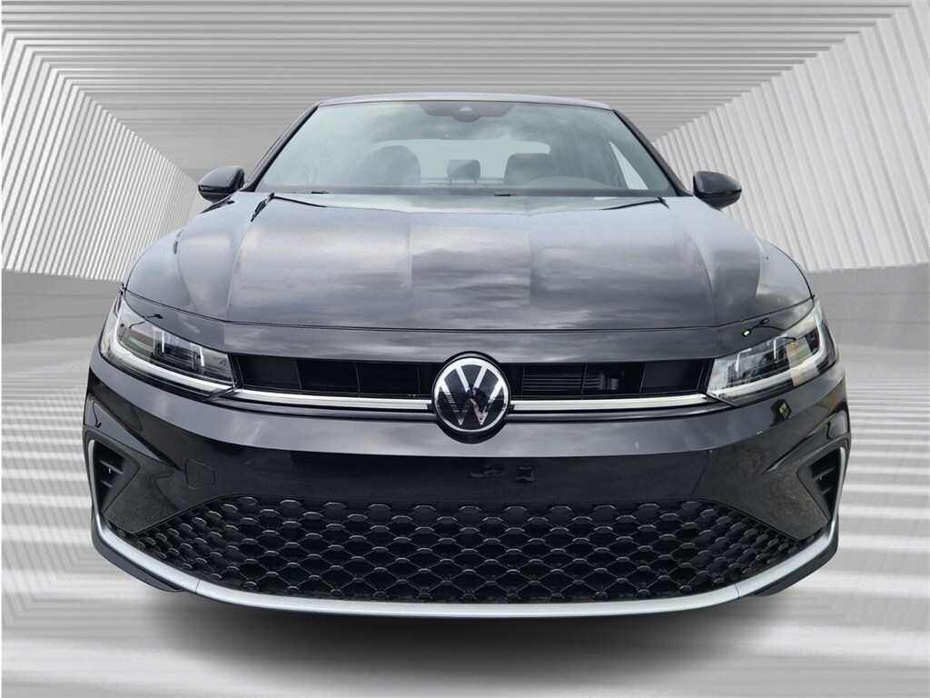 2025 Volkswagen Jetta 1.5T Sport photo 2