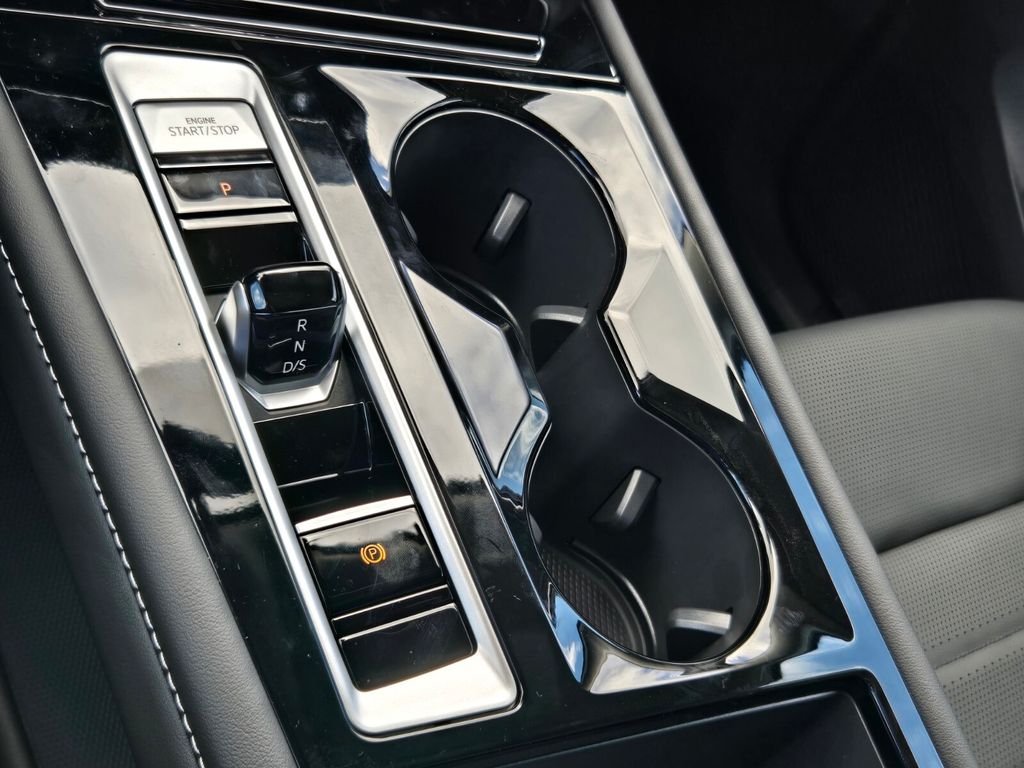 2026 Volkswagen Atlas SEL - Photo 11