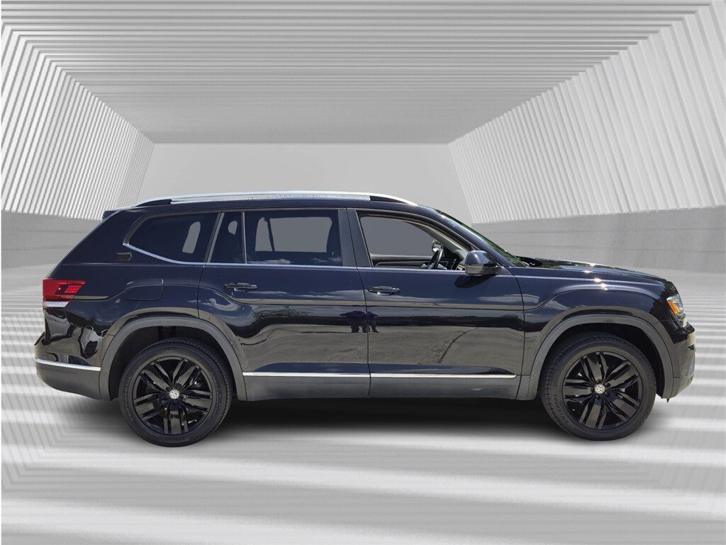 2019 Volkswagen Atlas V6 SEL photo 2