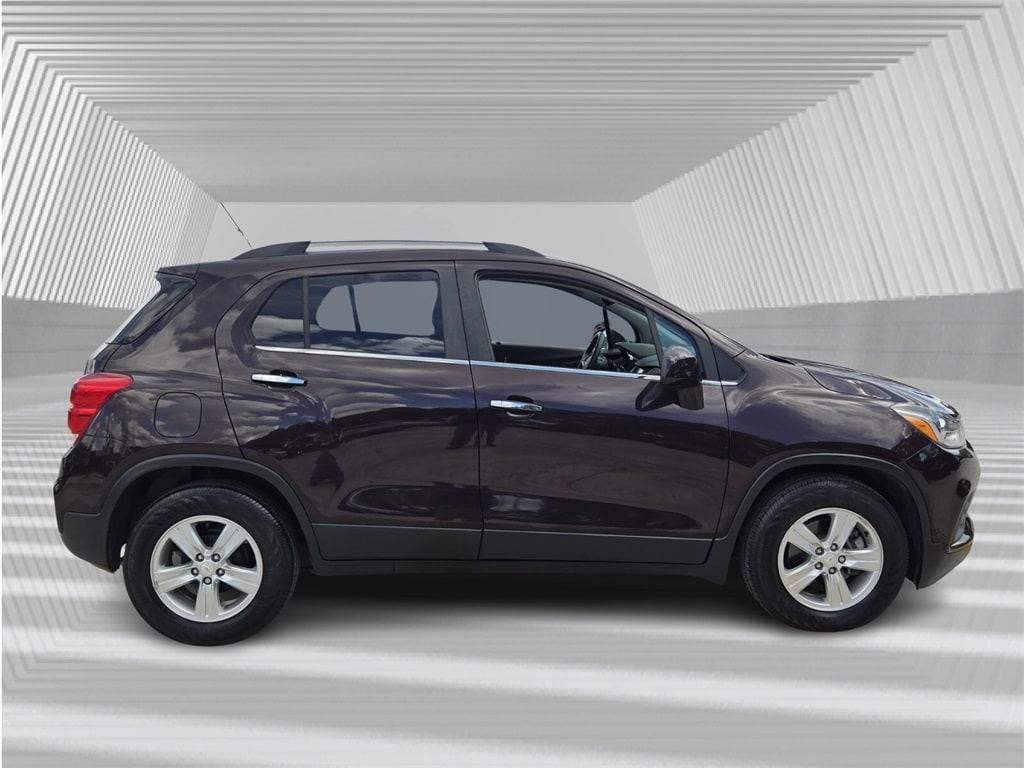Used 2020 Chevrolet Trax LT SUV