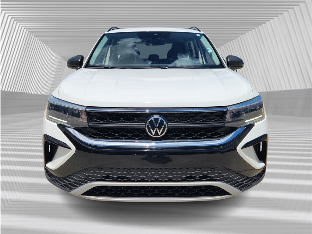 2022 Volkswagen Taos S photo 4