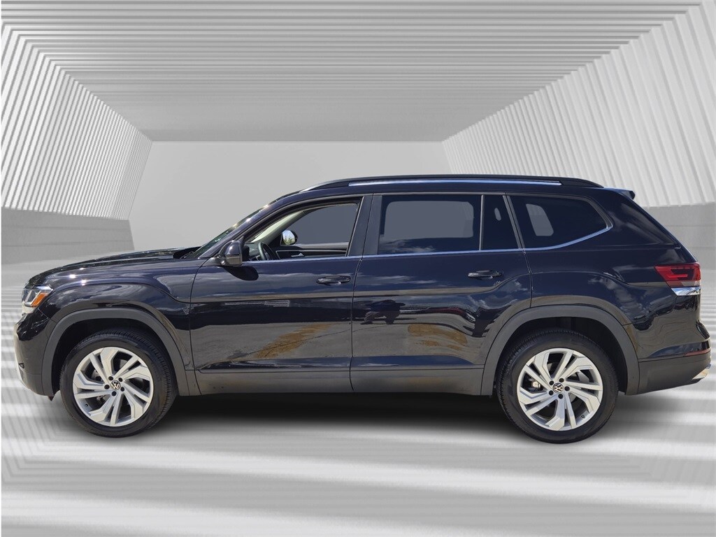 2022 Volkswagen Atlas V6 SE Technology photo 2