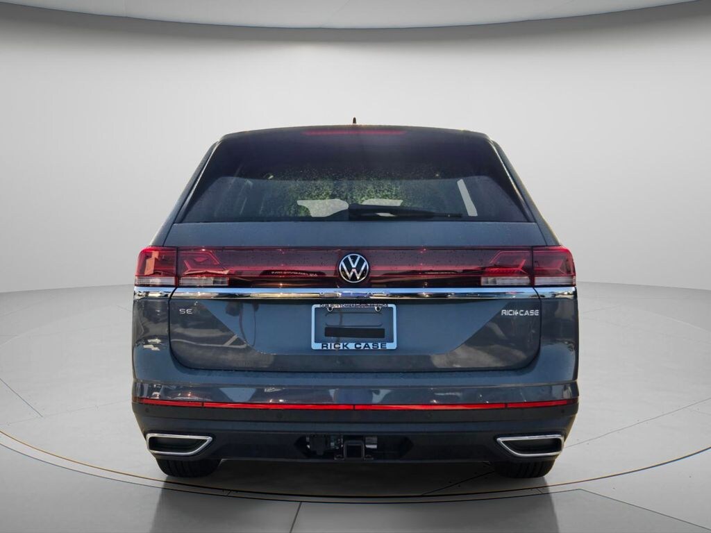 New 2026 Volkswagen Atlas SE w/Technology SUV