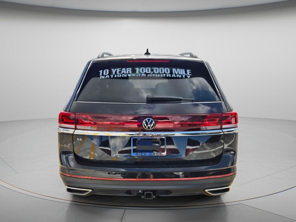 New 2026 Volkswagen Atlas SE w/Technology SUV