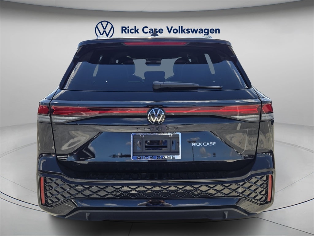 New 2026 Volkswagen Tiguan 2.0T SE R-Line Black SUV