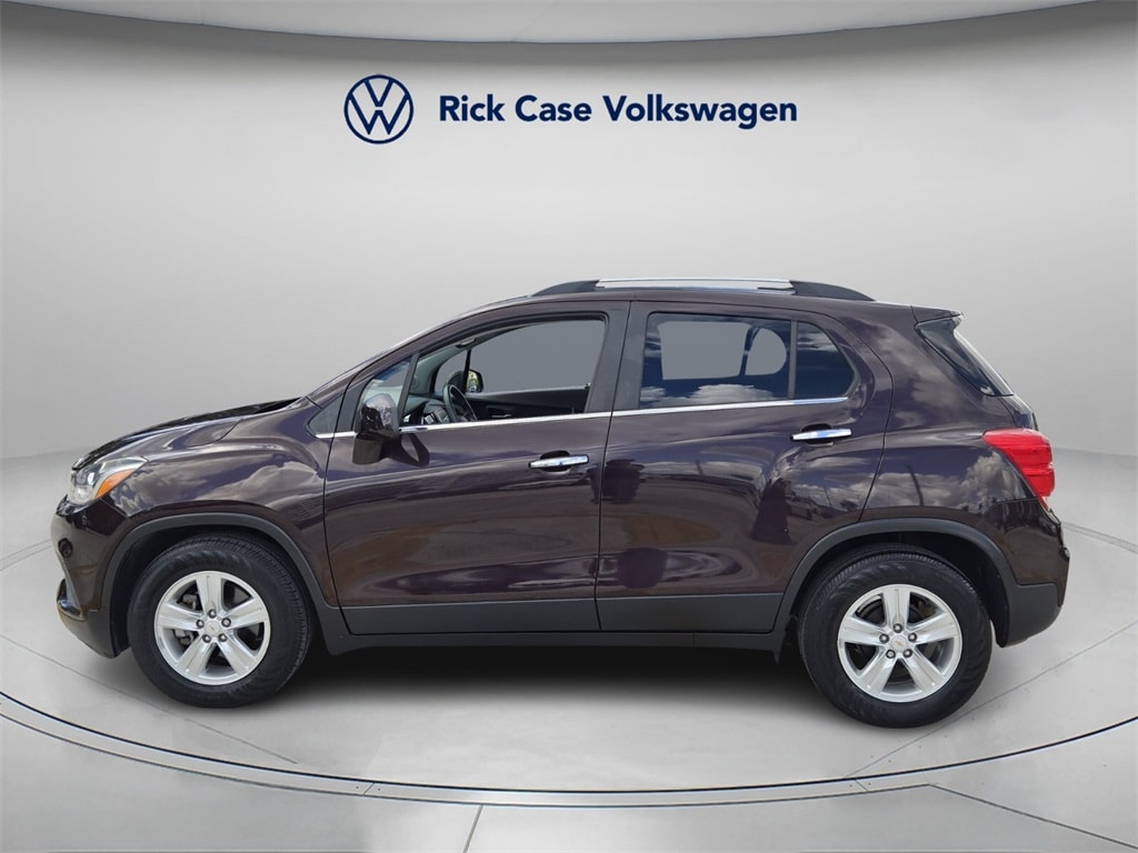 Used 2020 Chevrolet Trax LT SUV