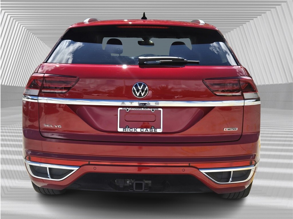 2022 Volkswagen Atlas Cross Sport V6 SEL R-Line photo 4